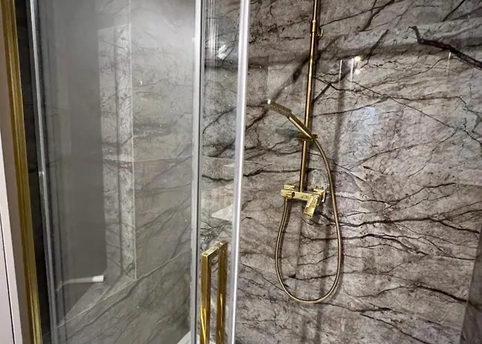 Wiatraczna Glamour Apartment