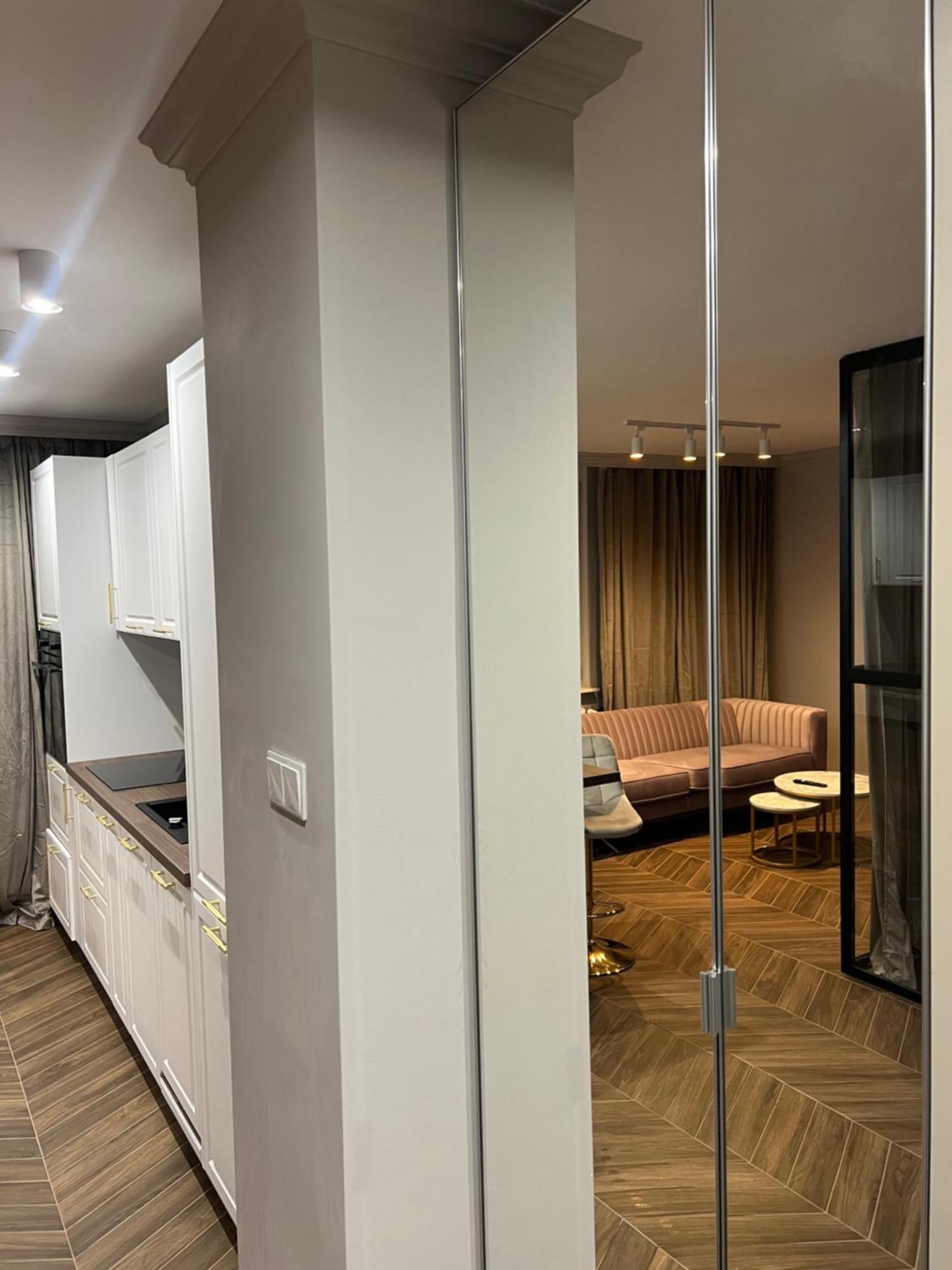 Appartamento Wiatraczna Glamour